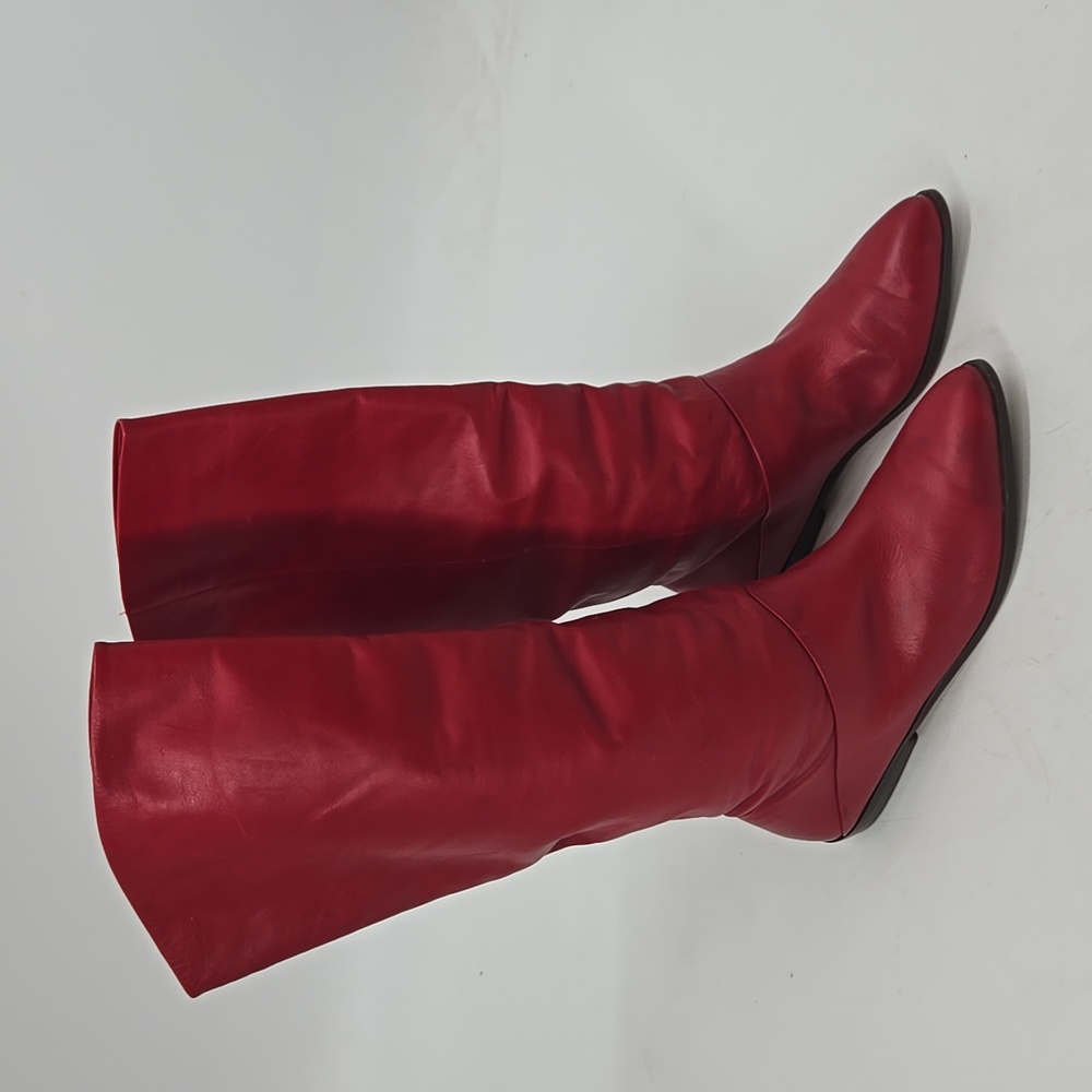 Vintage red leather boots, naturalizer, size 7 Santa baby